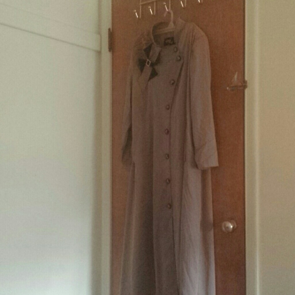 Gray abaya - Picture 2 of 2
